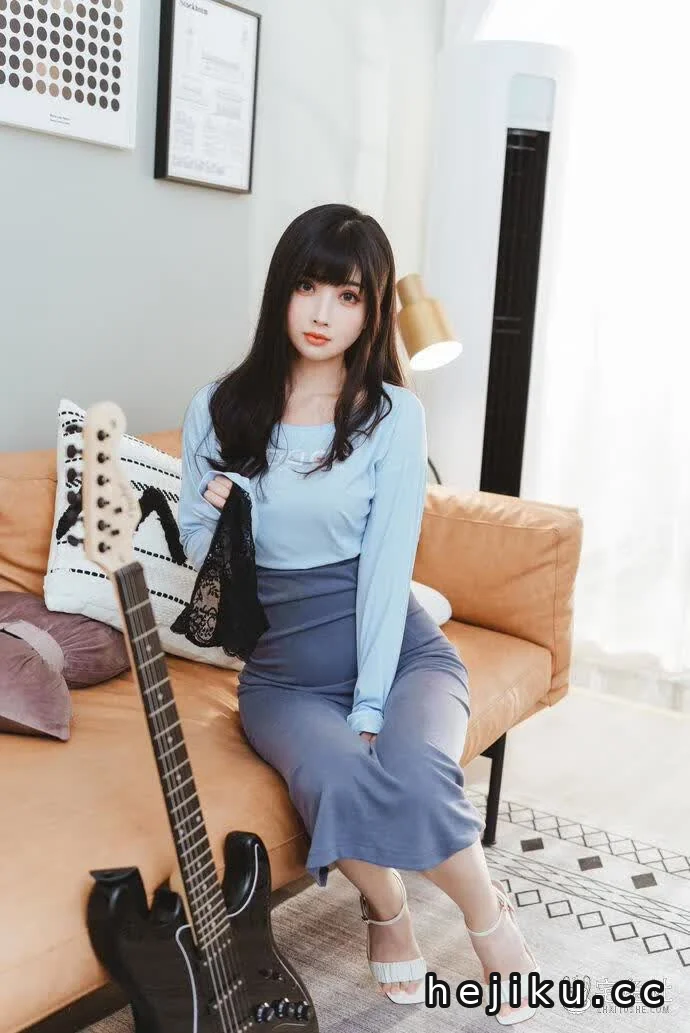 rioko凉凉子-NO.073-吉他妹妹系带裙.jpg