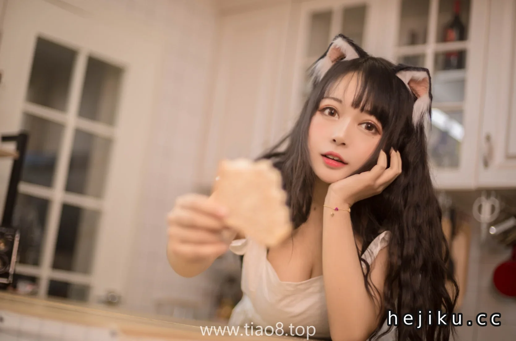 美图欣赏丨Coser黑猫猫:NO.007-厨房[11P-74MB]