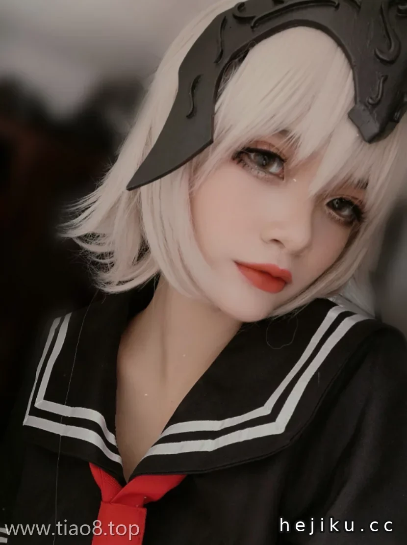 美图欣赏丨Coser_Azami:NO.020-黑贞德[14P-40MB]