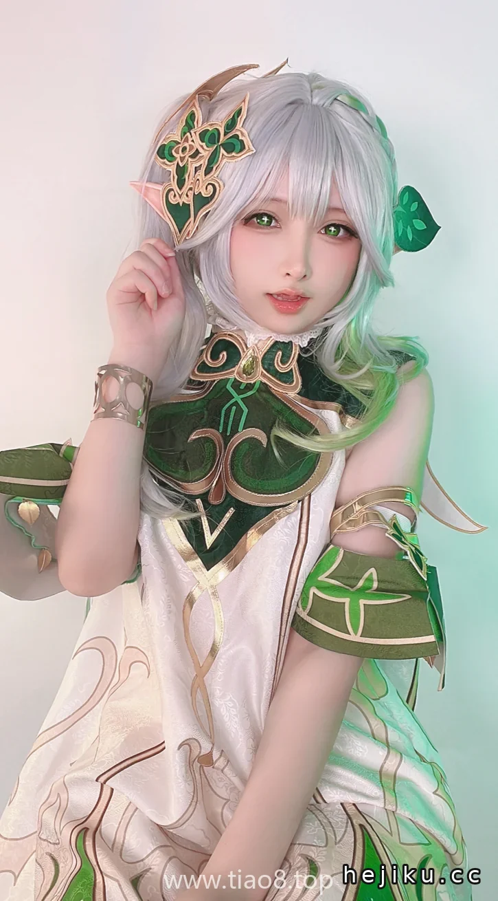 小草神被桜梨梨演活了,38张图张张都有纳西妲那个味
