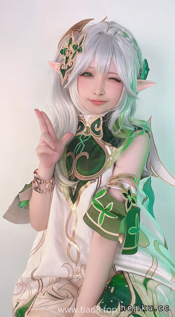 小草神被桜梨梨演活了,38张图张张都有纳西妲那个味