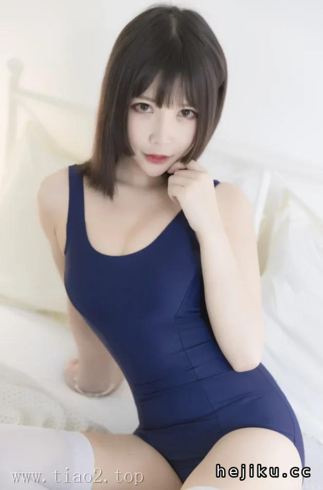 美图欣赏丨Coser抱走莫子aa:NO.011-死库水[48P-454.3M]