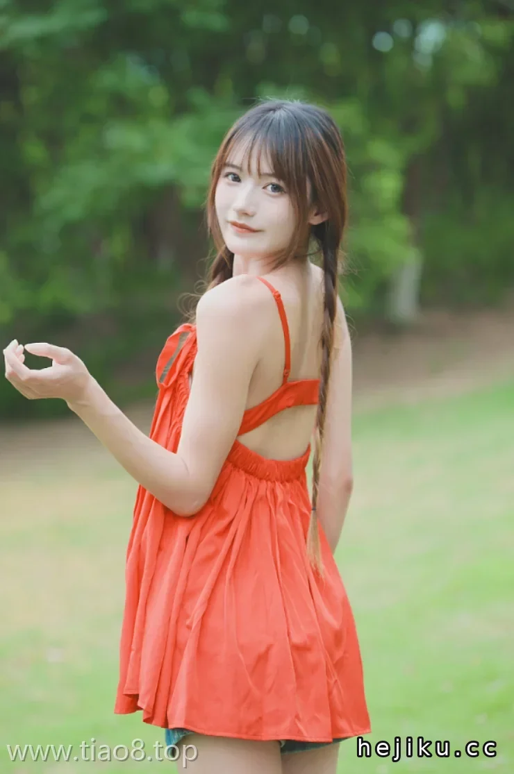 美图欣赏丨Coser兔子Zzz不吃胡萝卜:NO.0158-夏日香气[30P-202.5M]