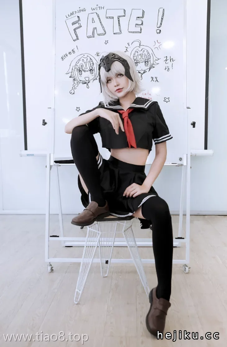 美图欣赏丨Coser_Azami:NO.020-黑贞德[14P-40MB]