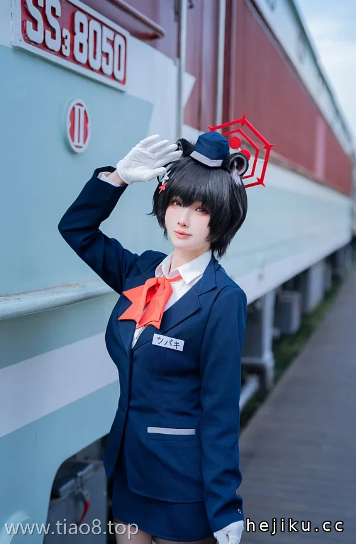 美图欣赏丨Coser_rioko凉凉子:NO.0138-蔚蓝档案 导游 椿[62P12V-