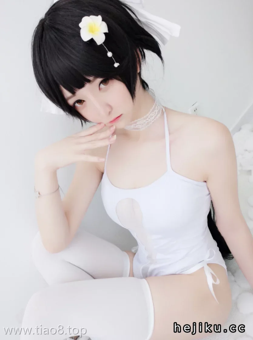 美图欣赏丨Coser一小央泽:NO.020-高雄·泳装[19P-181MB]