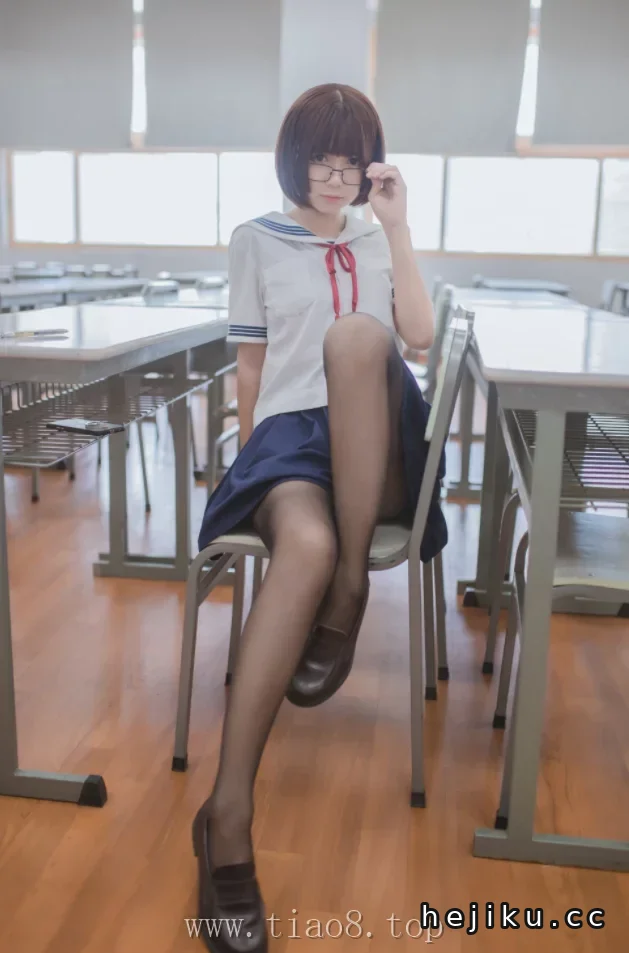 美图欣赏丨Coser白金Saki:NO.011-狂三校服[28P-196.7M]