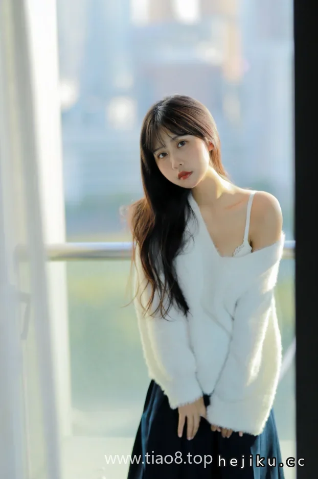 美图欣赏丨Coser萌芽儿o0:NO.052-昼夜[39P-68.3M]
