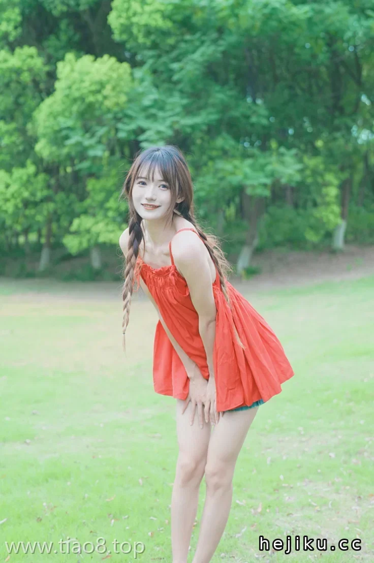 美图欣赏丨Coser兔子Zzz不吃胡萝卜:NO.0158-夏日香气[30P-202.5M]