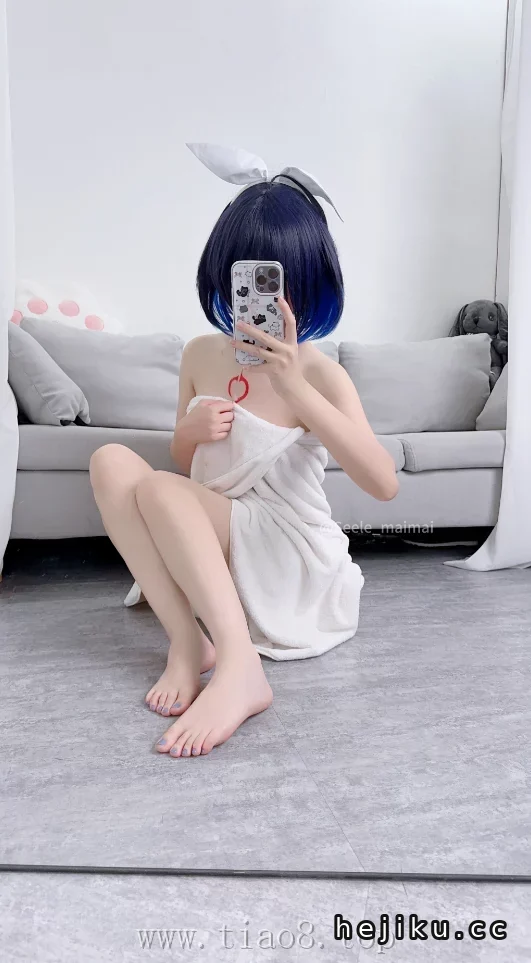 美图欣赏丨Coser_Seele麦麦:NO.005-崩崩温泉[59P-196MB]