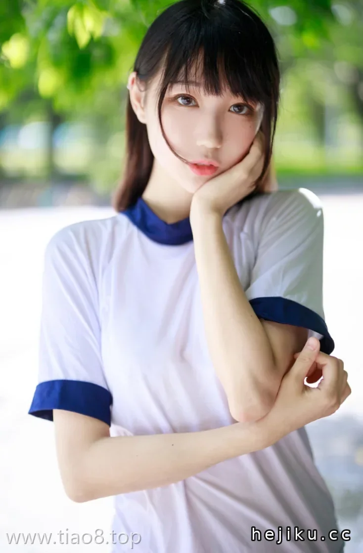 美图欣赏丨Coser周叽是可爱兔兔:NO.012-体操服[31P-261MB]