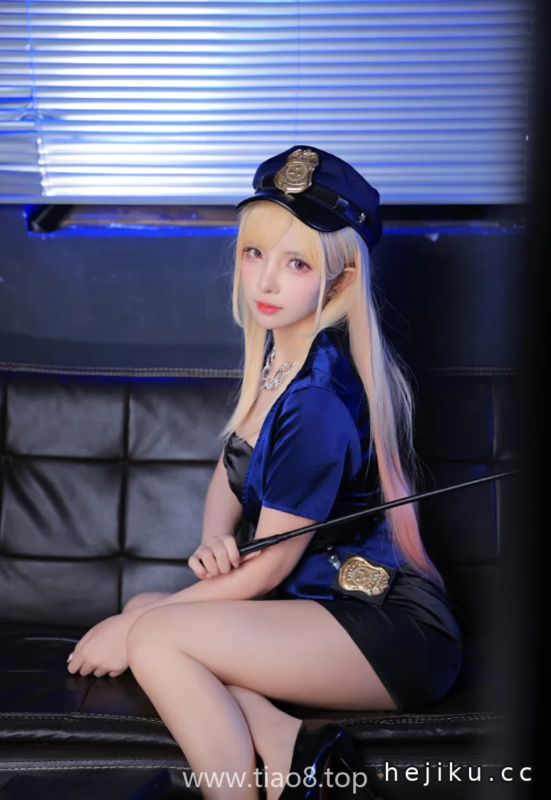 杏仁曲奇NO.009喜多川海梦女J,美甲身材都到位了