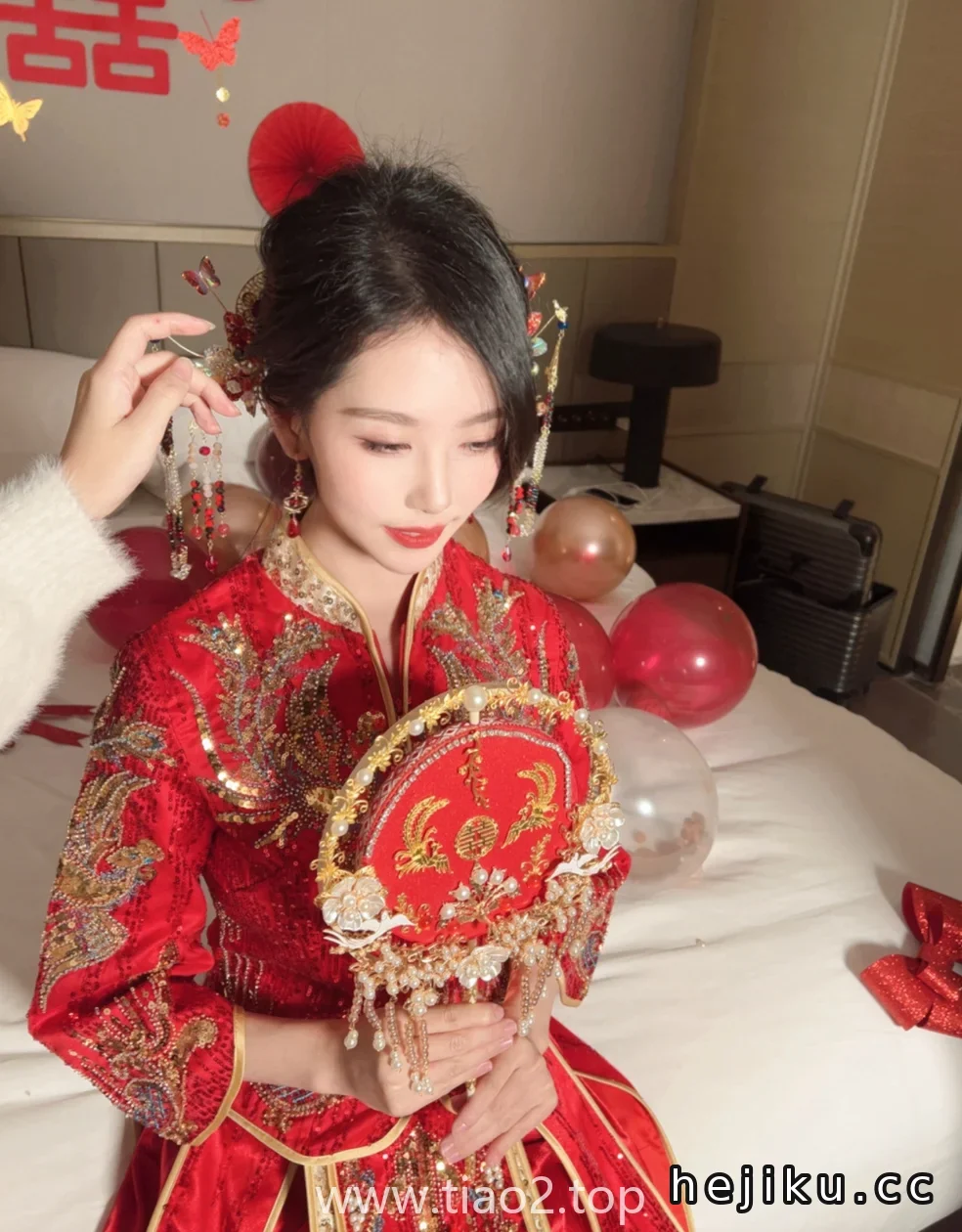 808兆全花在氛围上,抖娘-利世的新娘值得逐帧看