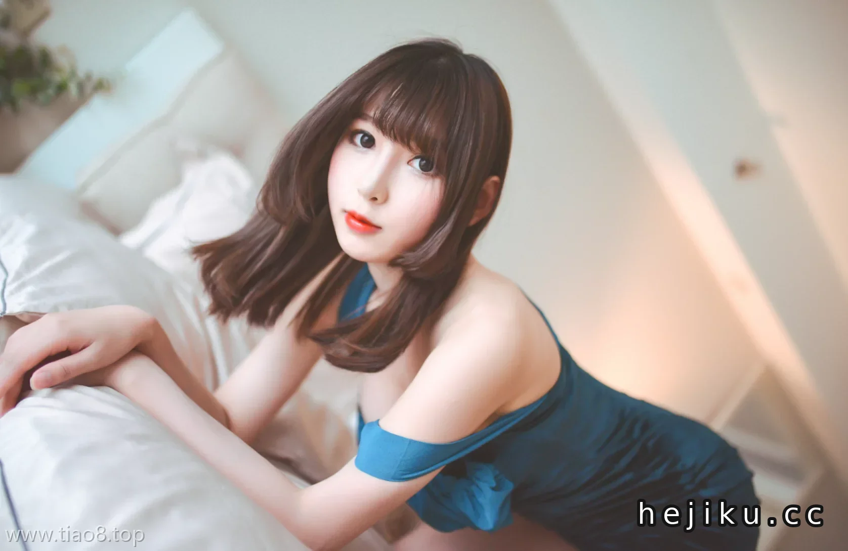 美图欣赏丨Coser雯粥粥i:NO.009-圣诞[30P-195M]
