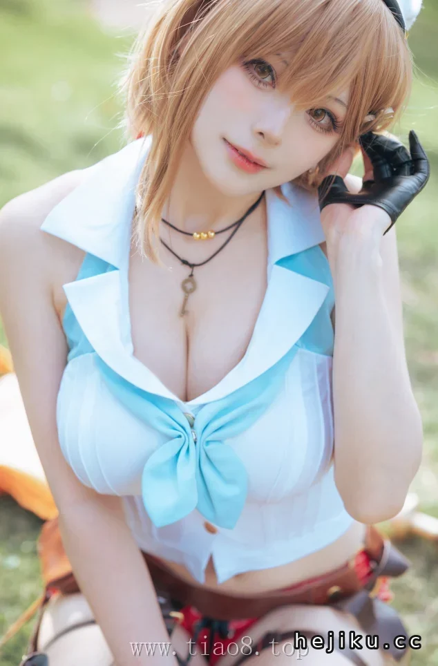 美图欣赏丨Coser_w百合欧皇子w:NO.001-碧蓝航线莱莎联动[23P-157MB]