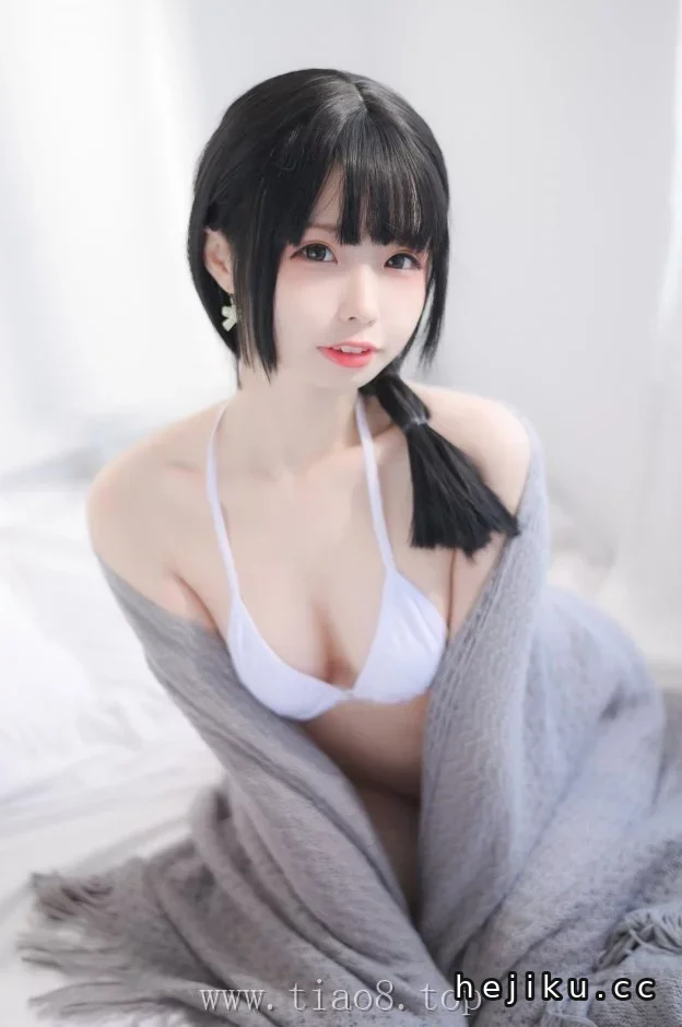 美图欣赏丨Coser香川澪(十万珍吱伏特):NO.006-泳装[31P-437.4M]