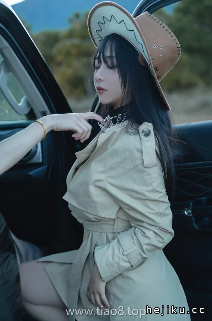 美图欣赏丨Coser浅安安YuKi:NO.017-西部世界[70P-461.8M]